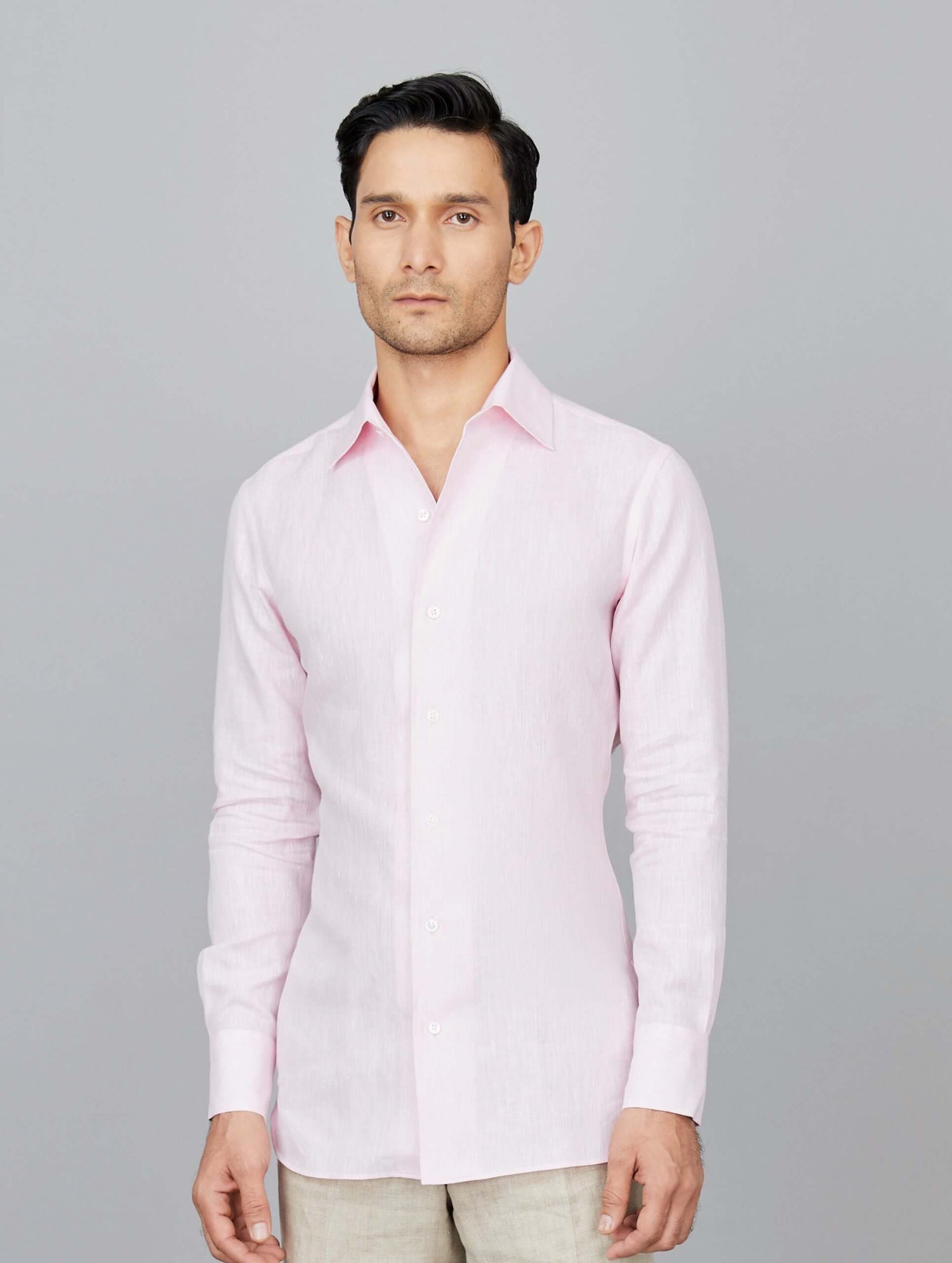 Linen Shirt with One-Piece Cutaway Collar