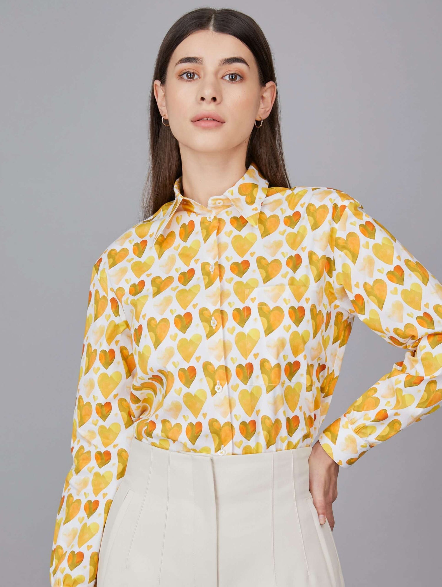 Square-Cut Loose Shirt