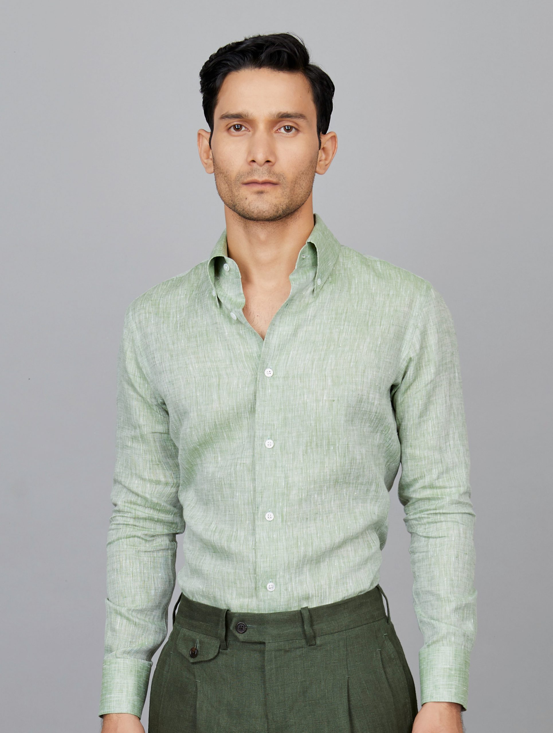 Linen Shirt in Dark Green