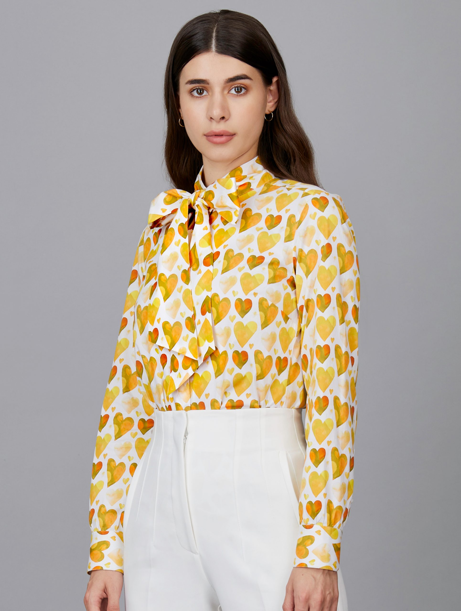 Small Bow Shirt in Yellow Heart Print